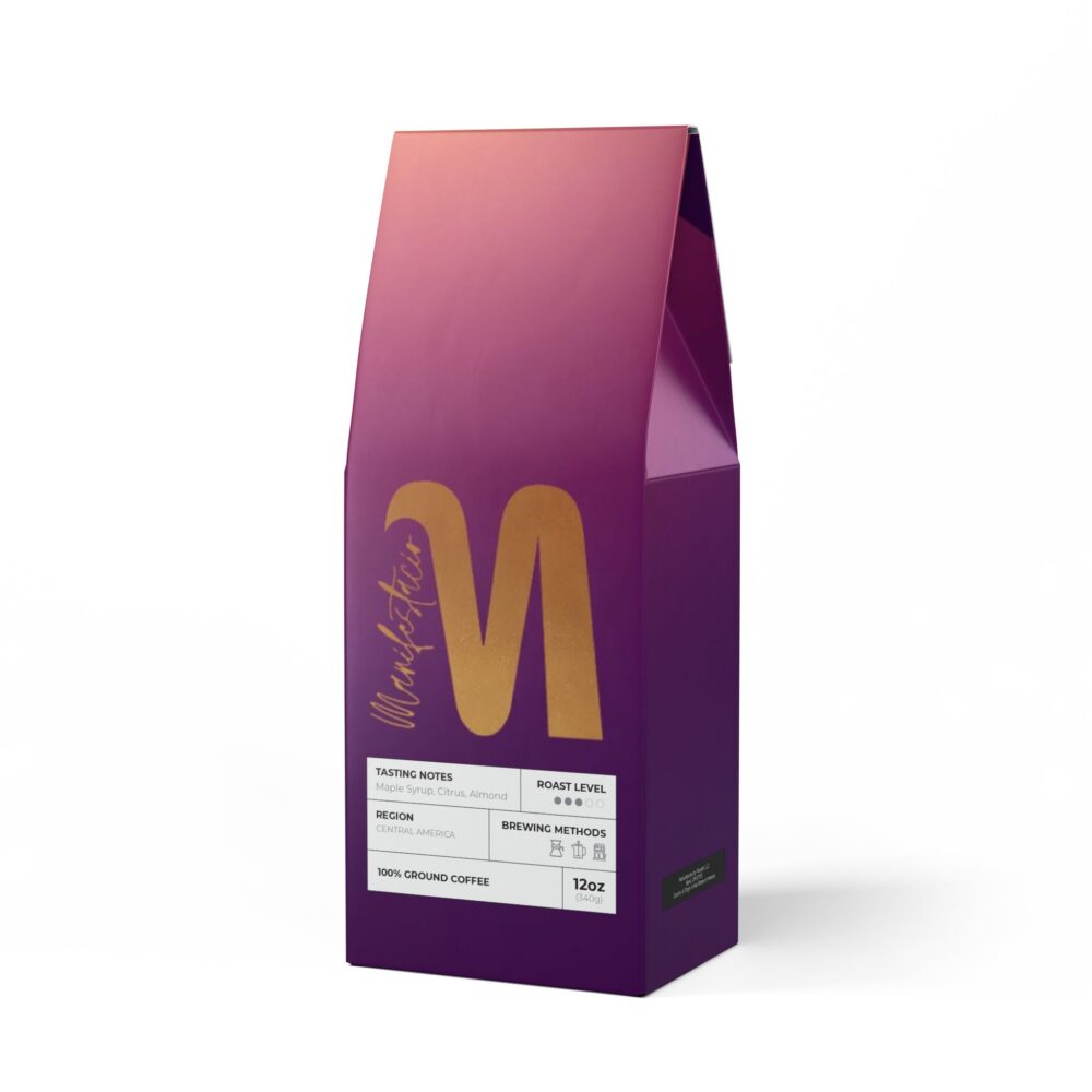 MANIFESTACIO COFFEE - Broken Top Coffee Blend (Medium Roast). Indulge in the delicious notes of chocolate-covered almonds,